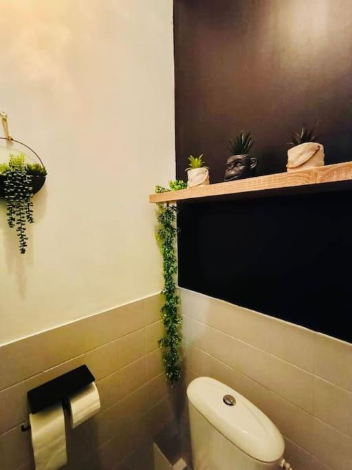 Le Savana Lodge Chanas Dış mekan fotoğraf