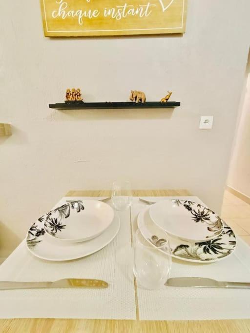 Le Savana Lodge Chanas Dış mekan fotoğraf